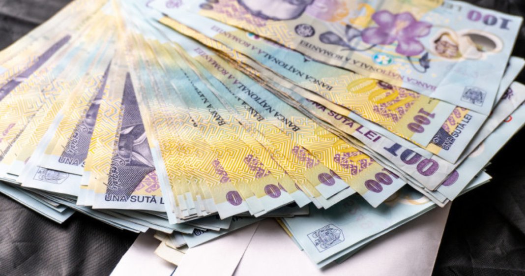 Abrogarea taxa pe stâlp și diminuarea impozitului minim pe cifra de afaceri la 0,5% începând cu 2027.