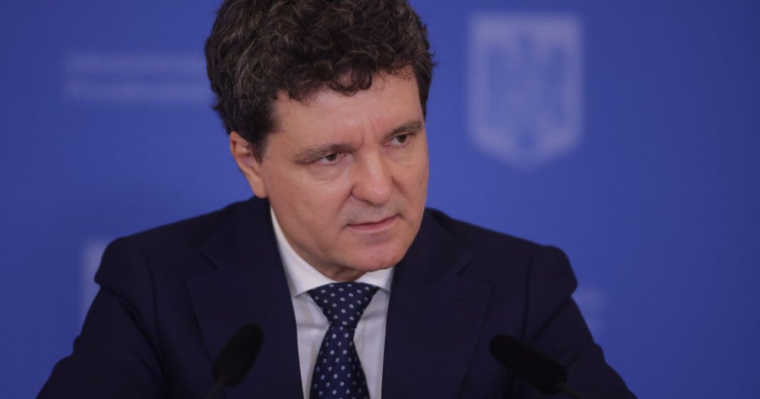 Nicușor Dan, într-un interviu pentru Le Monde, referitor la influența rusă în alegeri: Dificil de dovedit; România nu dispune de o politică eficientă împotriva dezinformării