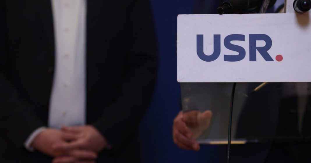 USR declară că va vota împotriva miniștrilor de Interne (PNL) și Justiție (PSD) prin moțiunile simple AUR.