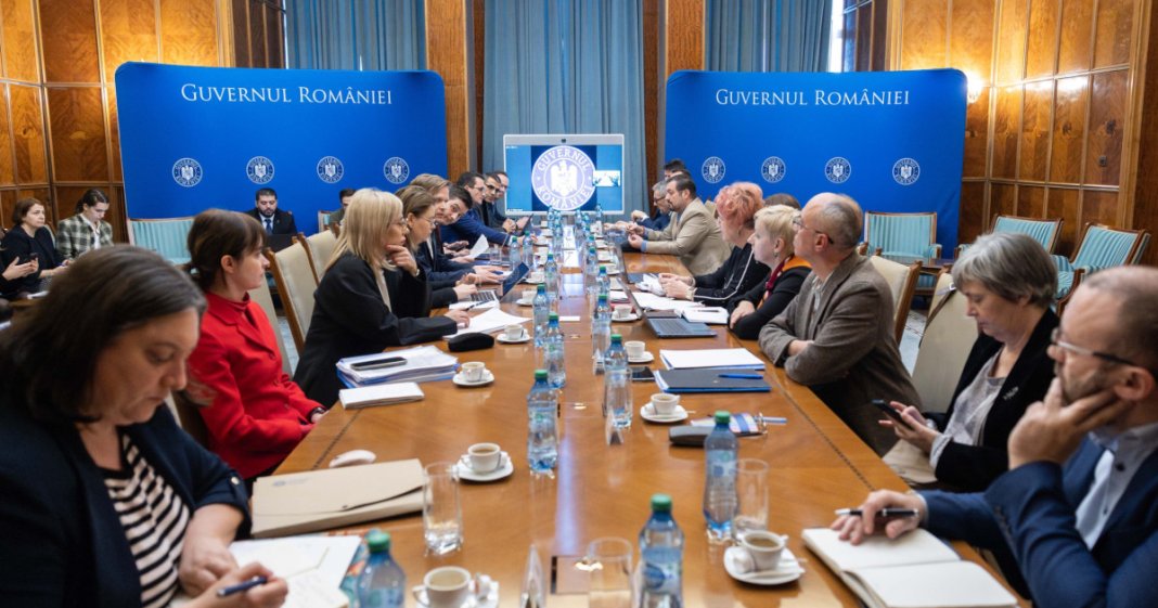 Comitetul de lucru pentru justiție, instituit de Ilie Bolojan, poate să continue să opereze. CAB a respins cererea de suspendare a activității.