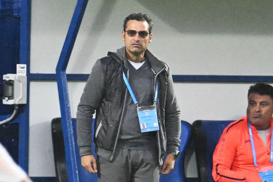 „Măsură radicală după Rapid - Metaloglobus: antrenorul va fi LICENȚIAT mâine dimineață”