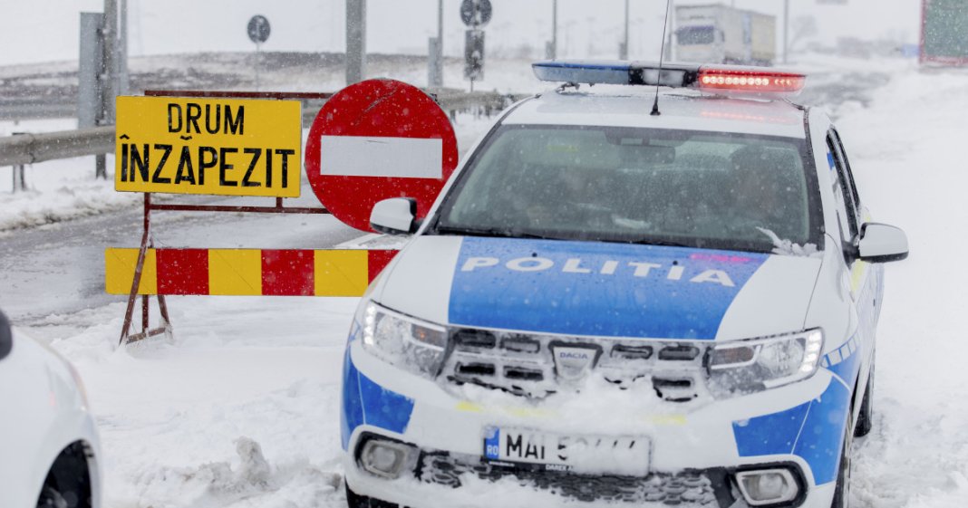 Iarnă aspră în România: Vântul puternic și ninsoarea au închis multe trasee, miercuri dimineața. Anunțul oficial al autorităților