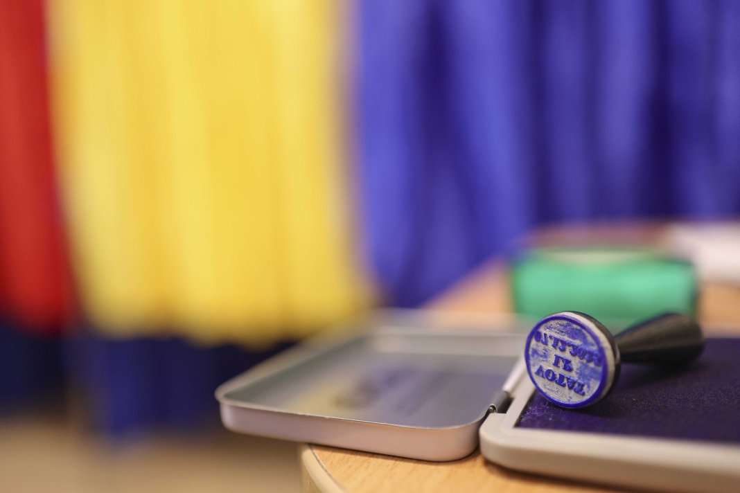 Sondaj CURS: Care ar putea fi preferințele bucureștenilor în eventualitatea unor alegeri locale în această duminică? Concurență acerbă între cele patru partide de top.