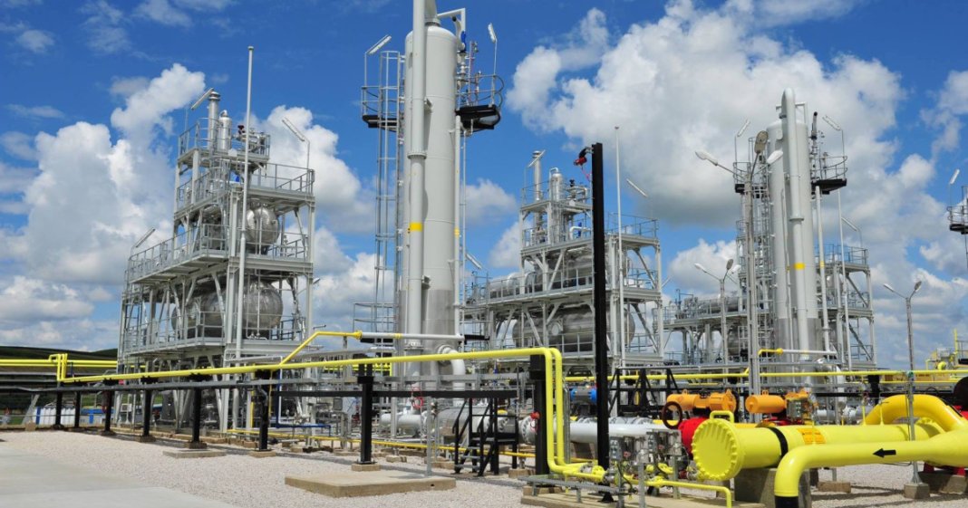 Strategie pe piață în domeniul gazelor: Romgaz introduce oferte inspirate de modelul Hidroelectrica, având un potențial de influențare a prețurilor.