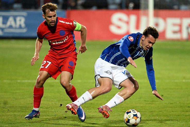 FCSB înfruntă Farul 3-2 » Dăruirile lui Târnovanu necorespunzătoare! Roș-albaștrii reușesc o victorie haioasă la Ovidiu, afectând startul lui Stoican!