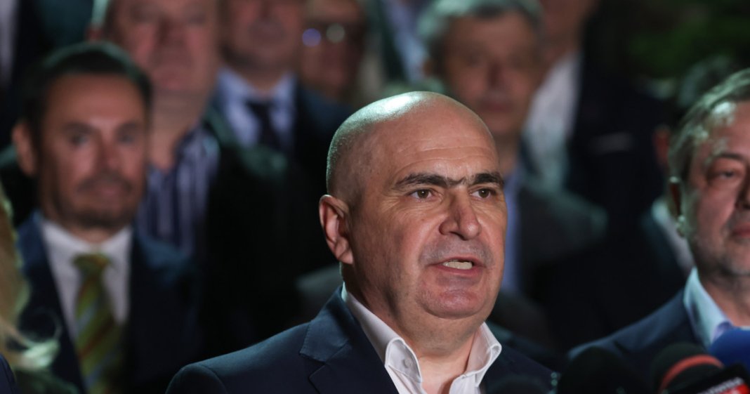 Ilie Bolojan privind la posibilitățile din urma moțiunii de cenzură: „PNL ar putea continua să fie la conducere, însă nu...