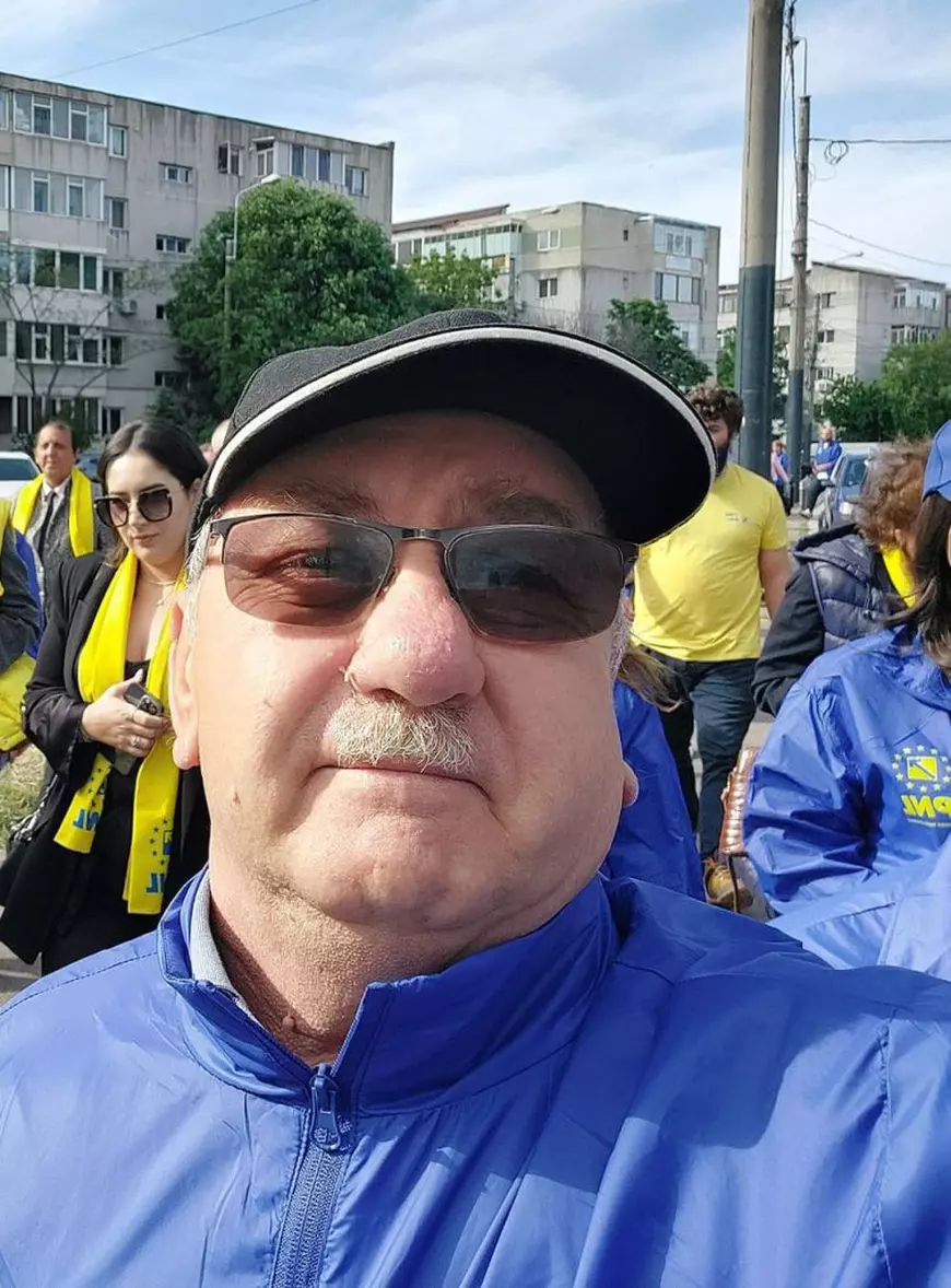 Cine este denunțătorul „Turcul”, care a raportat cu ardoare familia la Securitatea comunistă. Acum primește pensie specială. Cine este denunțătorul „Turcul”, care a raportat cu ardoare familia la Securitatea comunistă. Acum primește pensie specială.