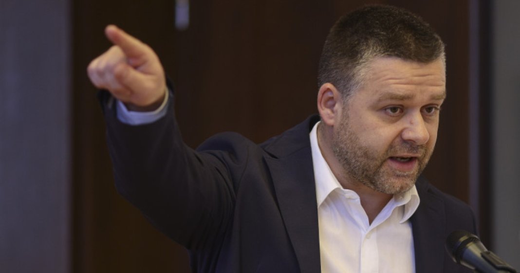 Ciucu îi cere lui Nicușor Dan să-l recomande pe Grindeanu pentru postul de premier: PSD a demonstrat că dispune de majoritate.