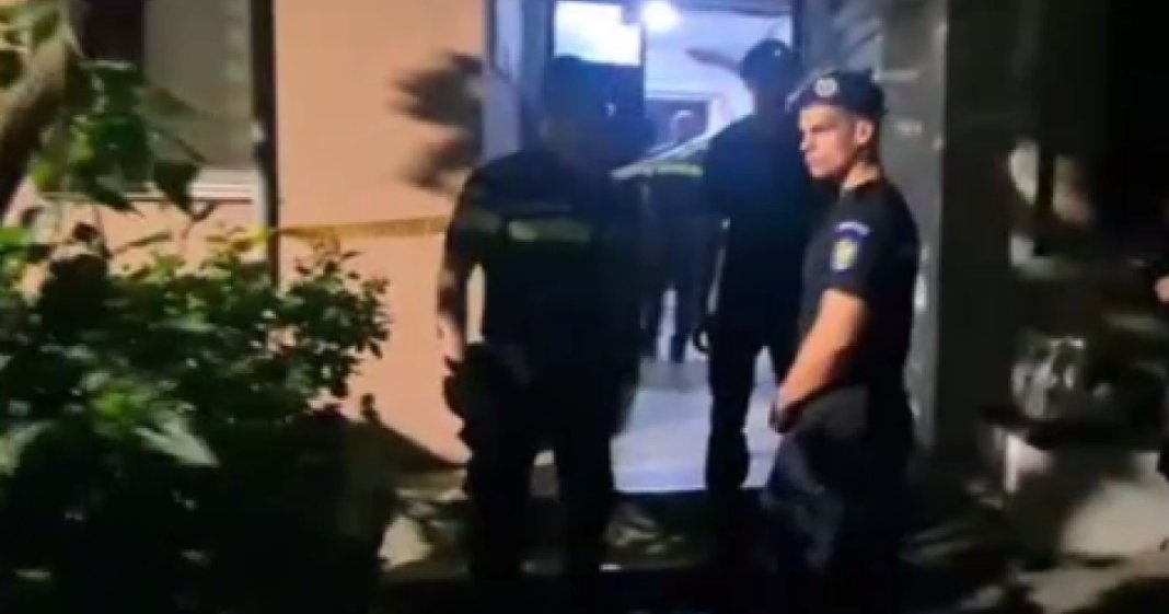 Triplă omucidere în Târgu Jiu: Bunica și cei doi nepoți găsiți decedați în locuință...