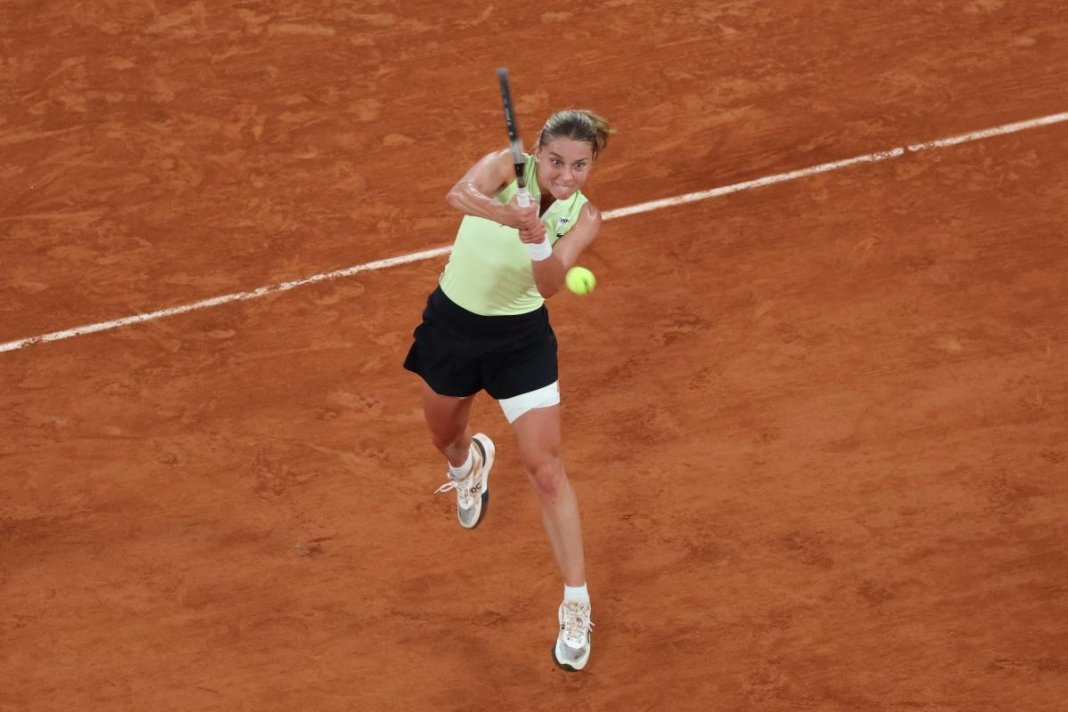 Maja Chwalinska, sosită din calificări, devine a doua finalistă la Roland Garros