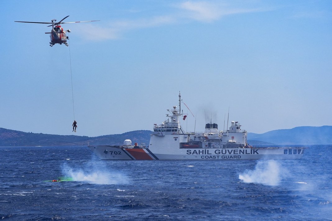 Vessel attacked and sunk in the Black Sea, announces the Turkish Coast Guard; the perpetrators remain unidentified.