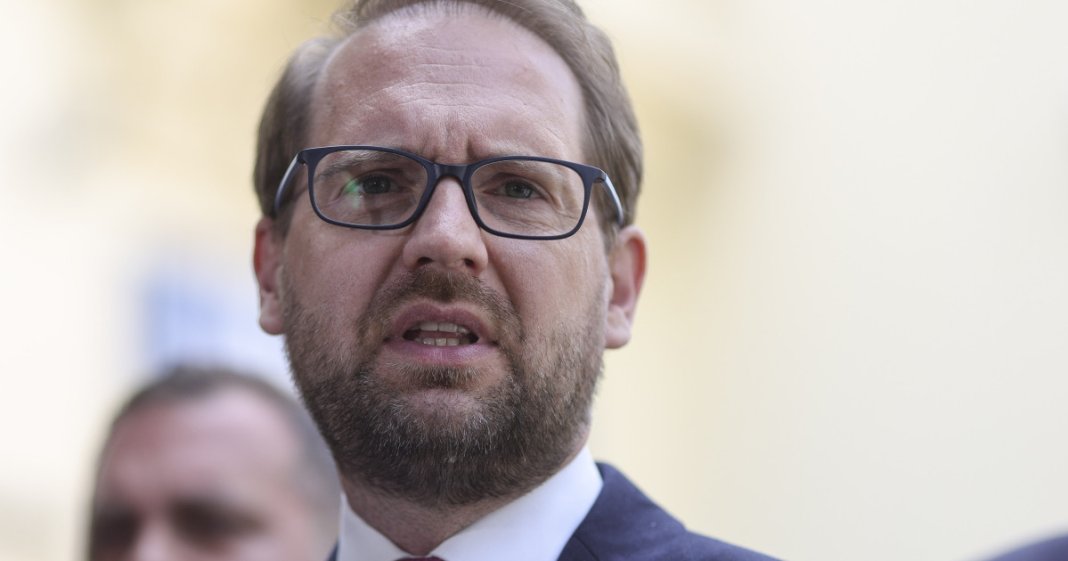 Dominic Fritz: „Mandatul meu ca primar se va termina în 30 de zile”. Cine va conduce primăria...